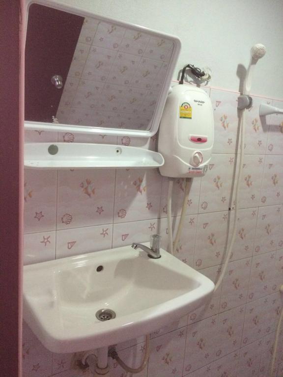 فندق Bung House جزيرة في في المظهر الخارجي الصورة